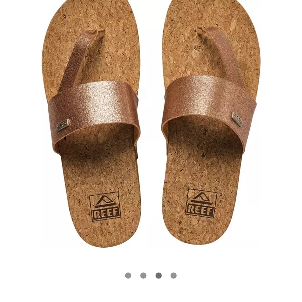 BNWOT Reefs Sandals